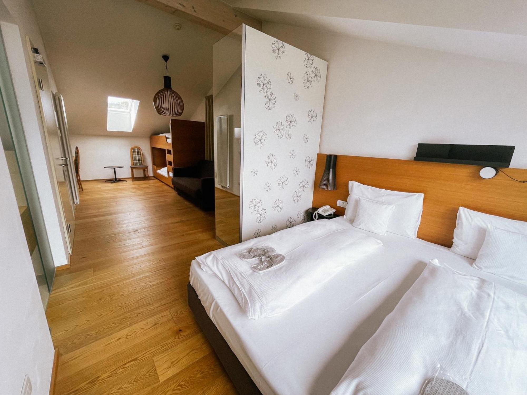 Azalea Park Hotel Кавалезе Екстериор снимка